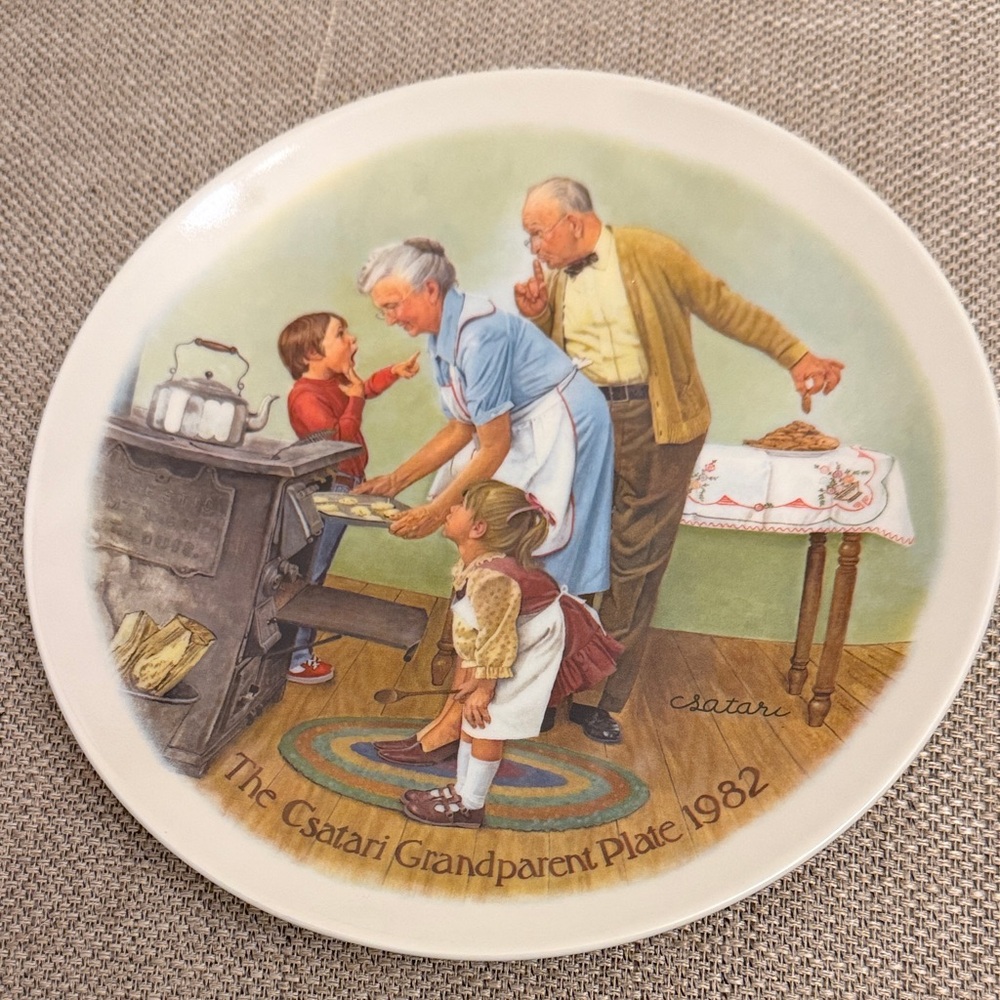 1982 "The Cookie Tasting" Csatari Grandparent Series Knowles Collector Plate